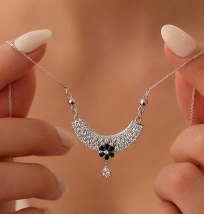 Zircon Necklace Star Silver - Image 4